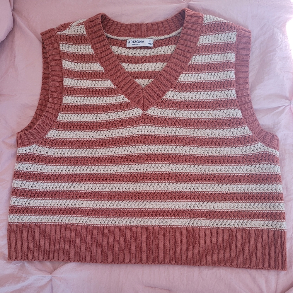 Arizona Jean Co Jr's. Orange and Beige Striped Knitted Vest XL